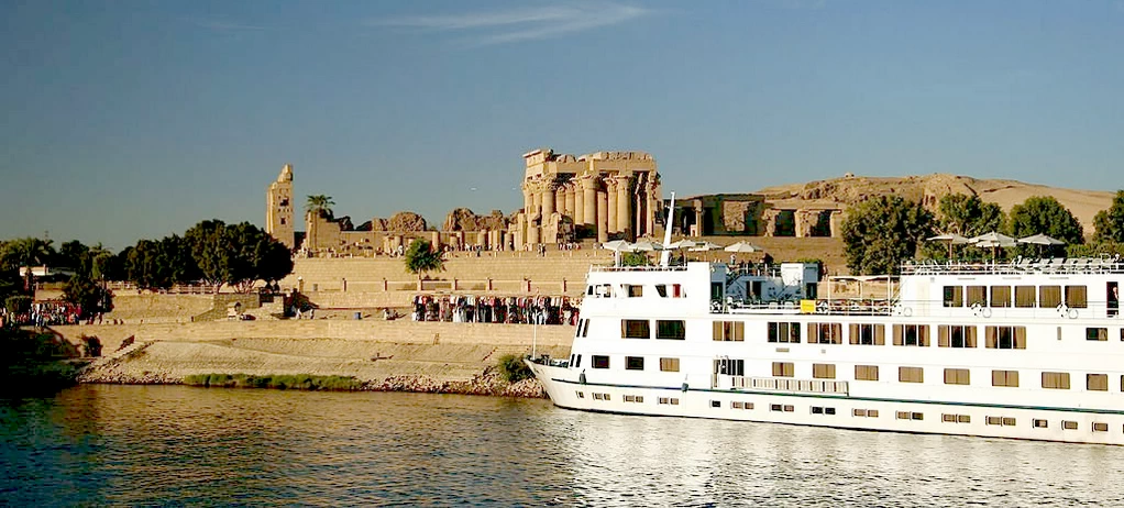 4 Days Nile Cruise from Aswan 